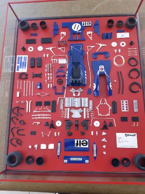 1/12 Maquette TYRRELL 003 MONACO 1971 éclaté en boite vitrine- TAM12054éclaté