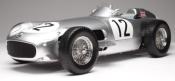 1/8 maquette à construire MERCEDES W196 fangio -IXO-W196 - Précommande