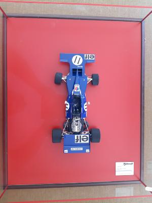 1/12 Maquette TYRRELL 003 MONACO 1971 montée en boite vitrine- TAM12054monté